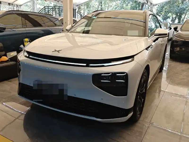 XPeng G9
