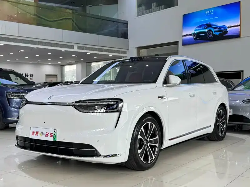 AITO M7