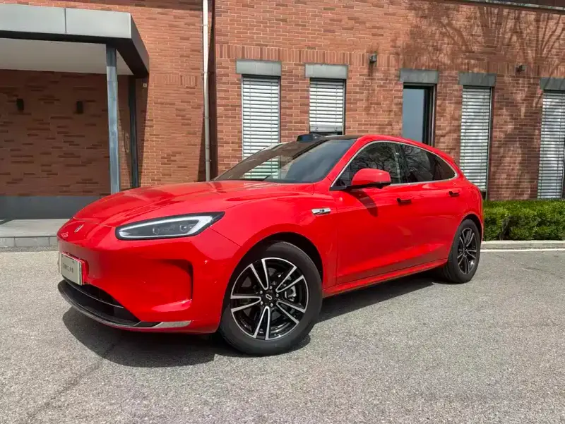 AITO M5