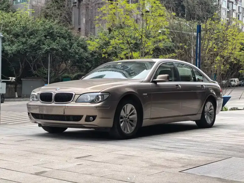 BMW 7-Series