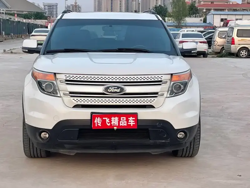 Ford Explorer (Import)