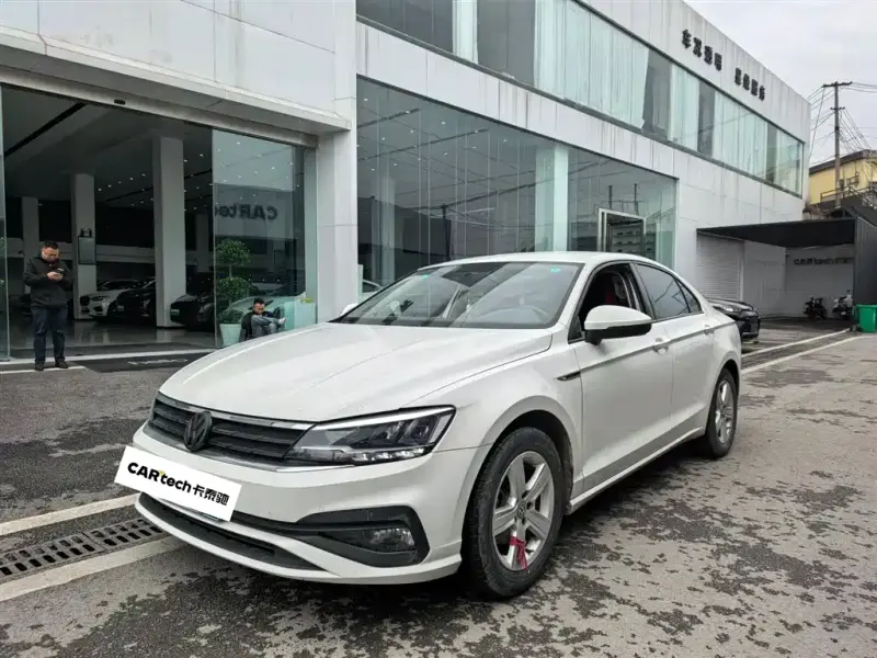 Volkswagen Lamando