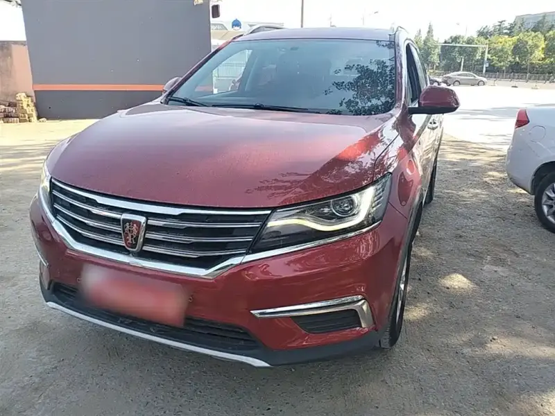 Roewe MG HS (RX5)