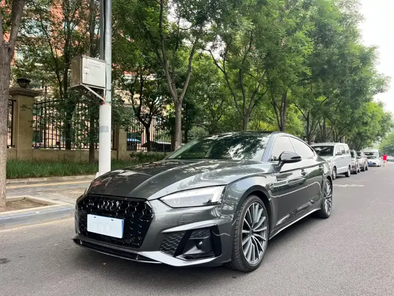 Audi A5 (Import)