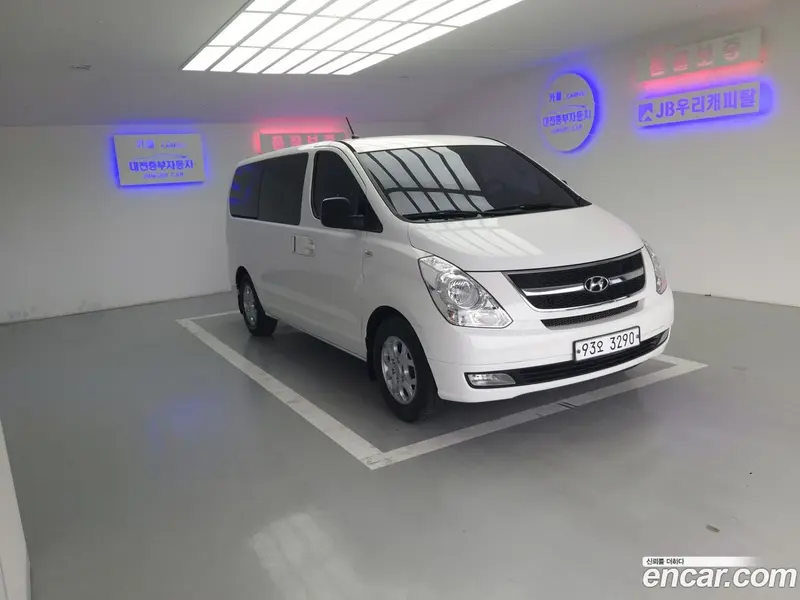 Hyundai H-1