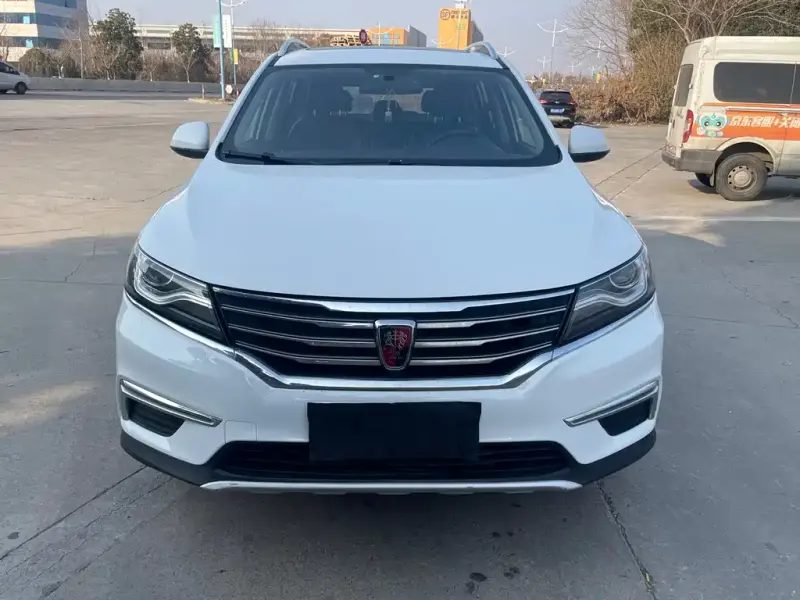 Roewe MG HS (RX5)