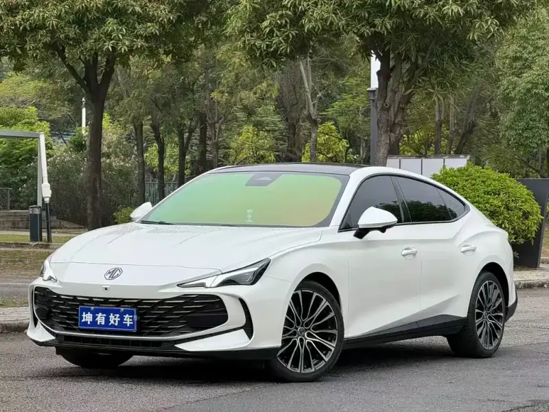 MG MG7