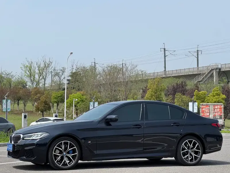BMW 5 Series (Import)