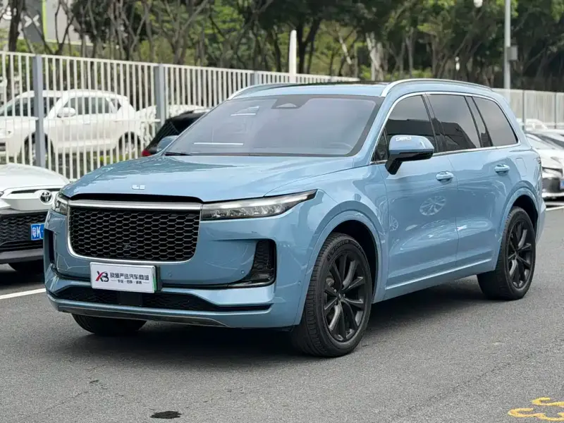 Li Auto ONE
