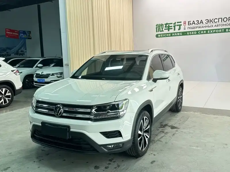 Volkswagen Tharu