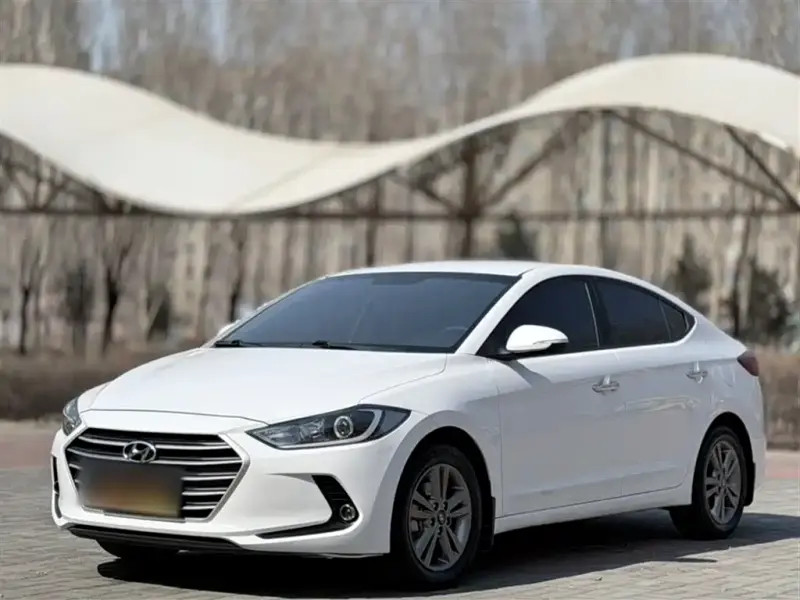 Hyundai Elantra