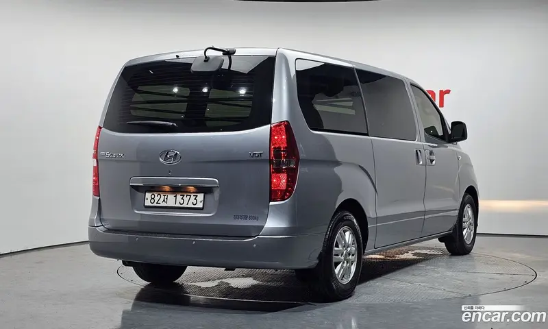 Hyundai H-1