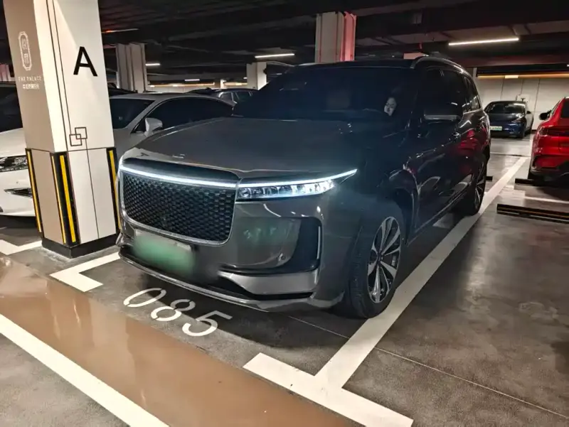 Li Auto ONE