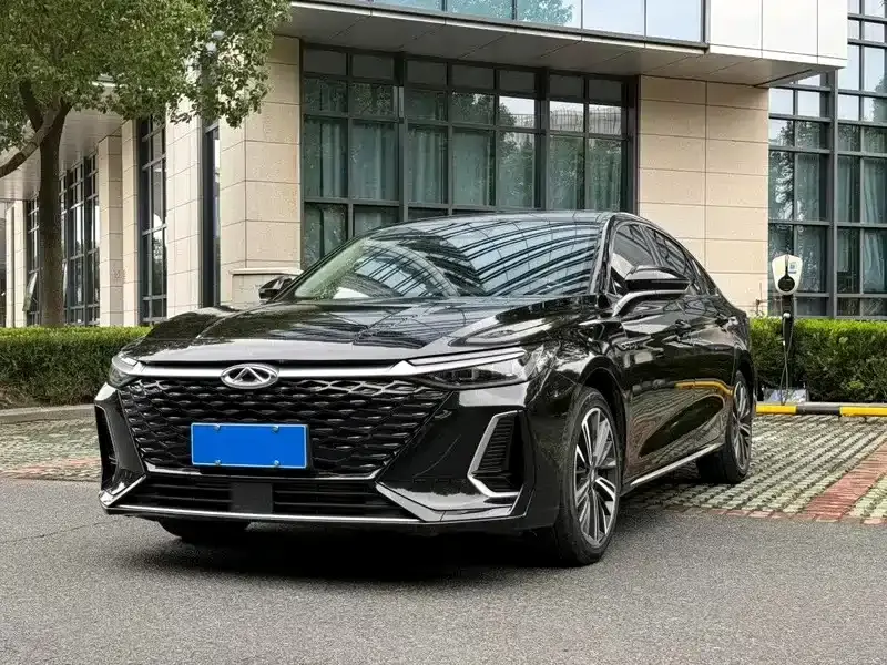 Chery Arrizo 8