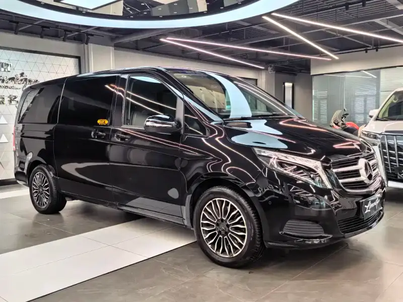 Mercedes-Benz V-Class