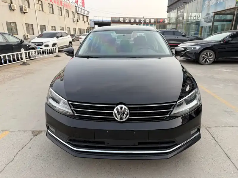 Volkswagen Sagitar