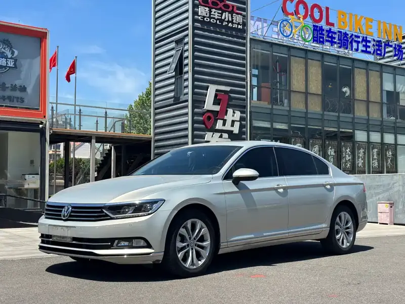 Volkswagen Magotan