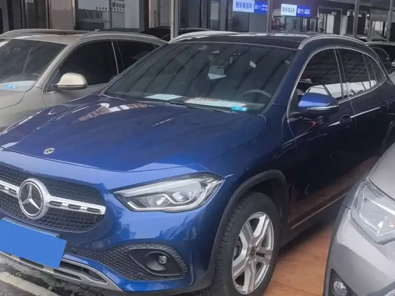 Mercedes-Benz GLA