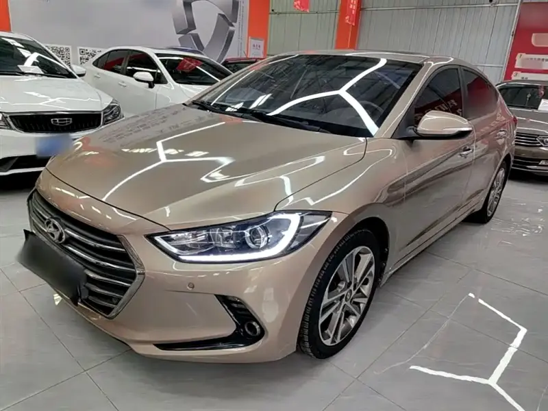 Hyundai Elantra