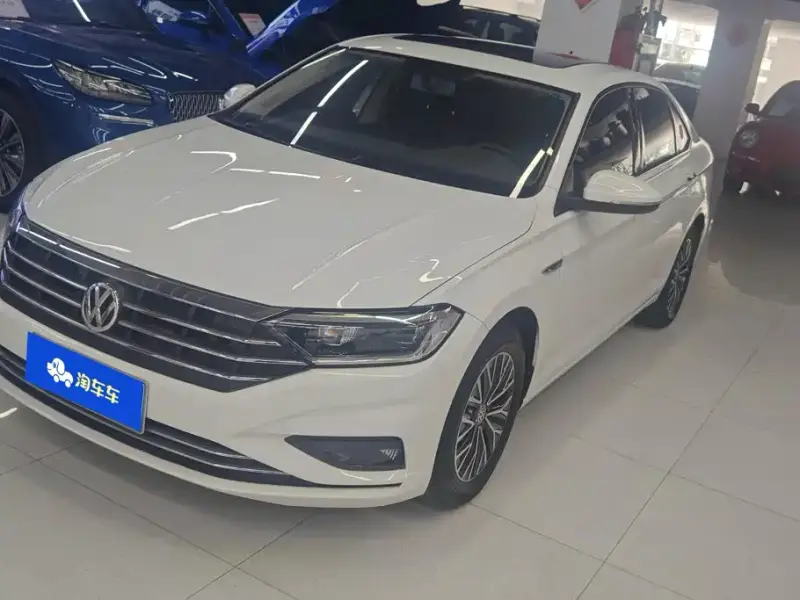 Volkswagen Sagitar