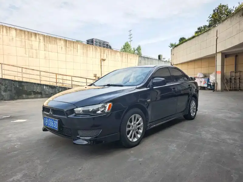 Mitsubishi Lancer EX