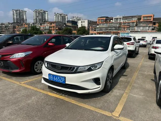 Geely Emgrand GL