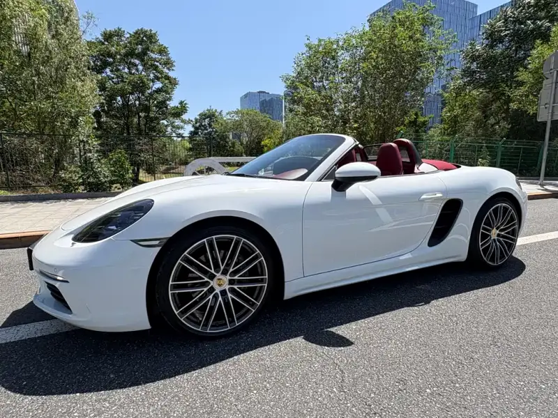 Porsche 718