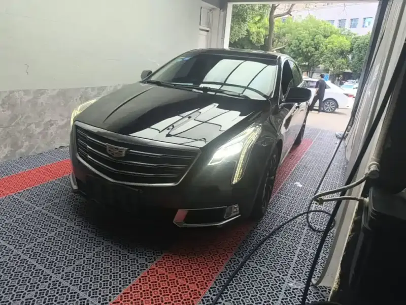 Cadillac XTS