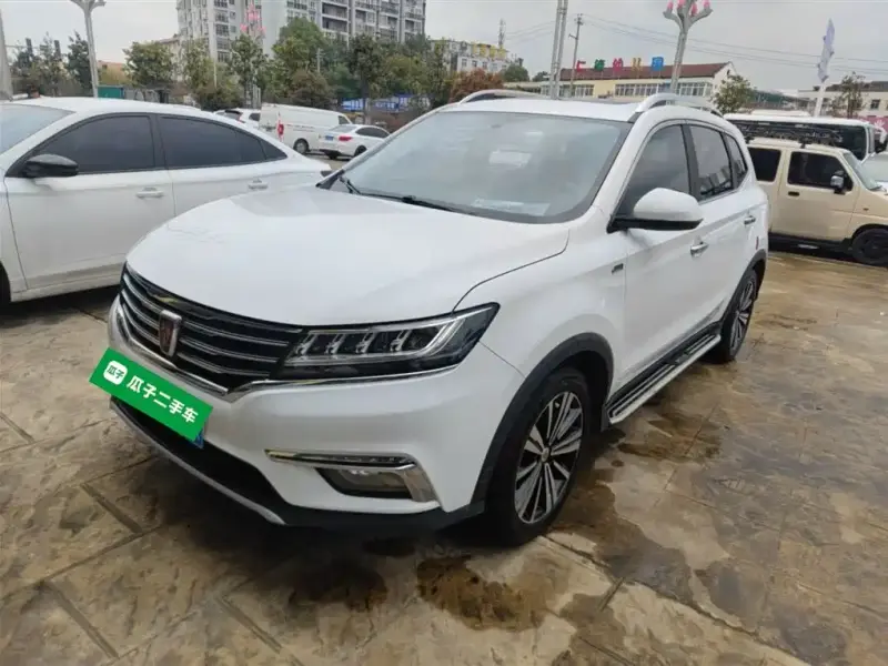 Roewe MG HS (RX5)