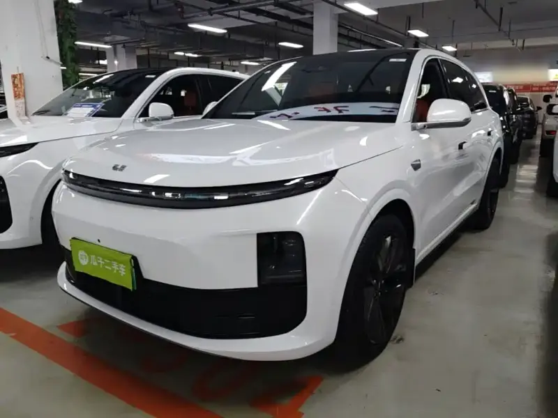 Li Auto L6