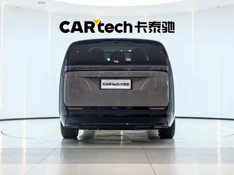 Li Auto MEGA