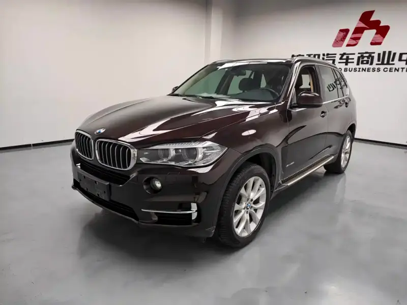 BMW X5 (Import)