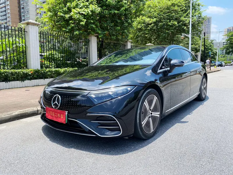 Mercedes-Benz EQS