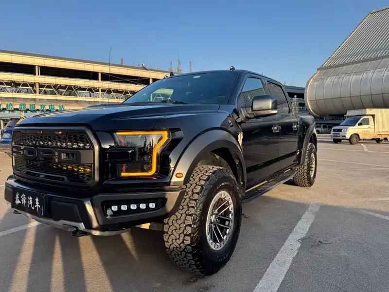 Ford F-150 Raptor