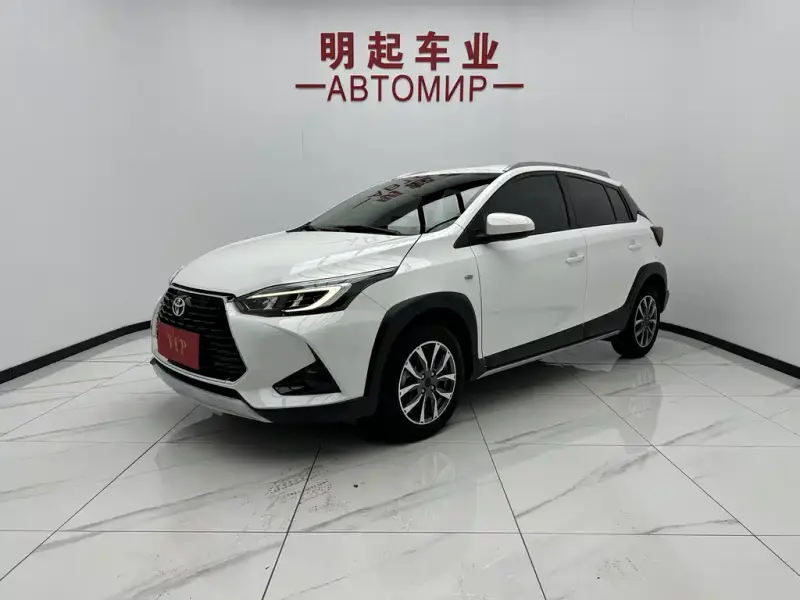 Toyota Yaris L
