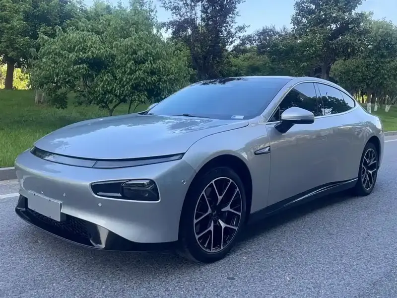 XPeng P7