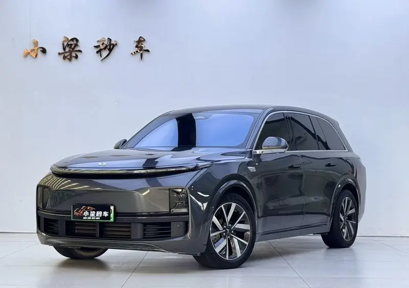 Li Auto L8
