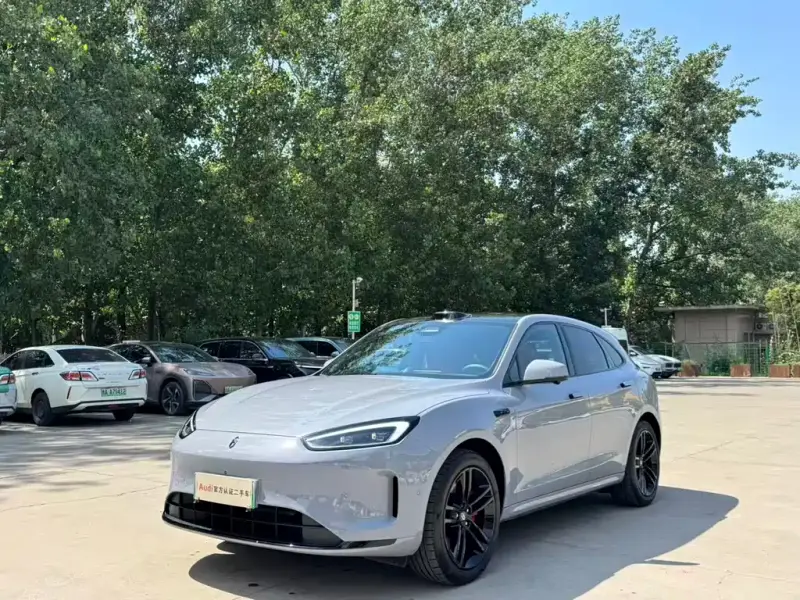 AITO M5