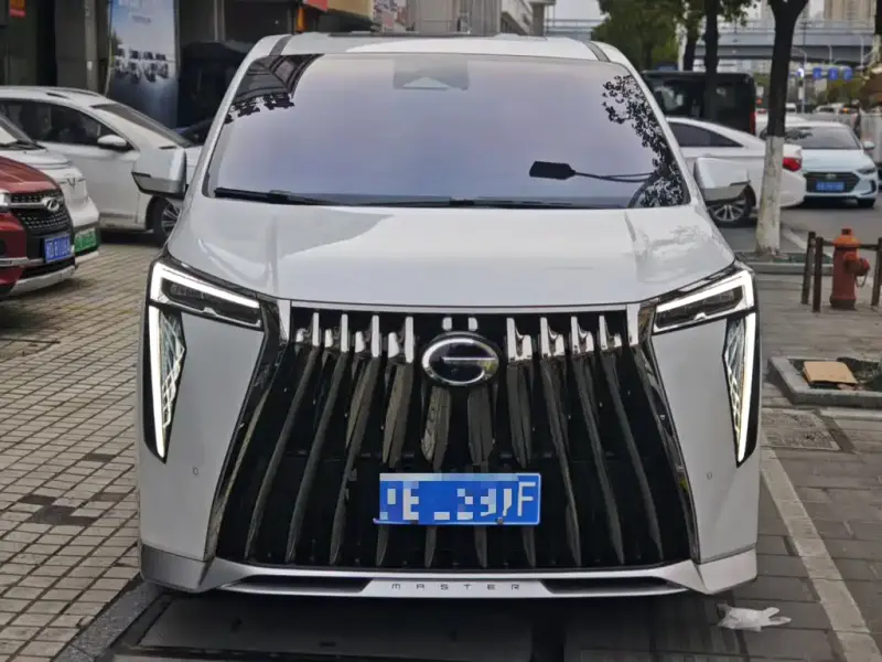 GAC Motor M8