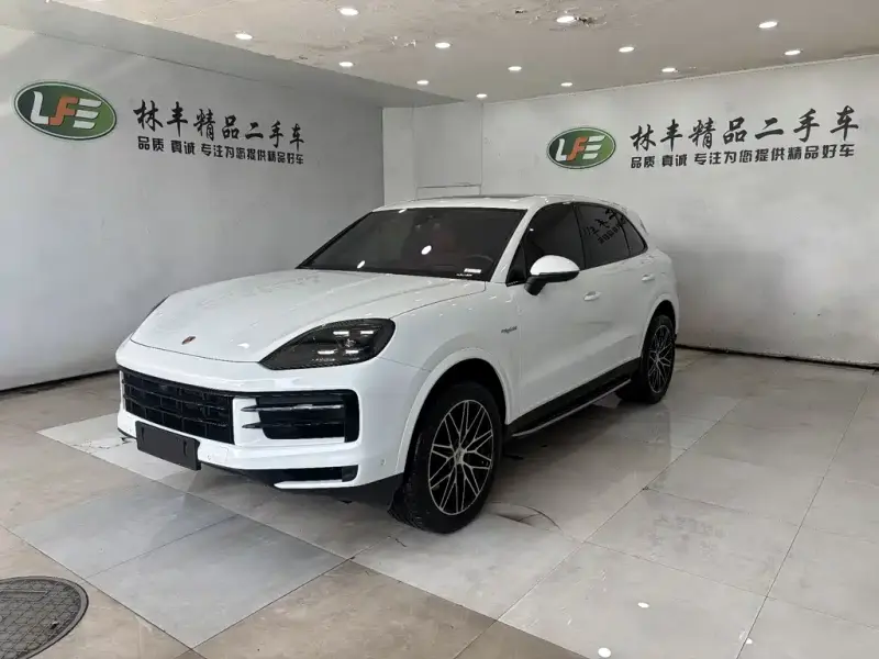 Porsche Cayenne Hybrid