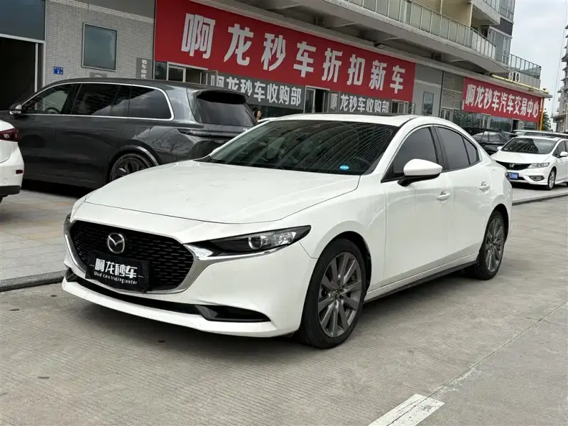 Mazda 3 Axela