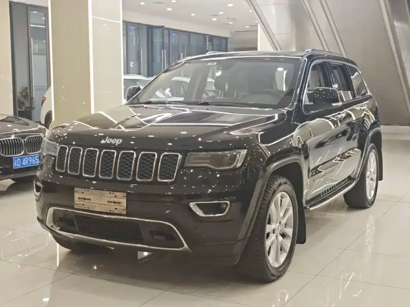 Jeep Grand Cherokee (Import)