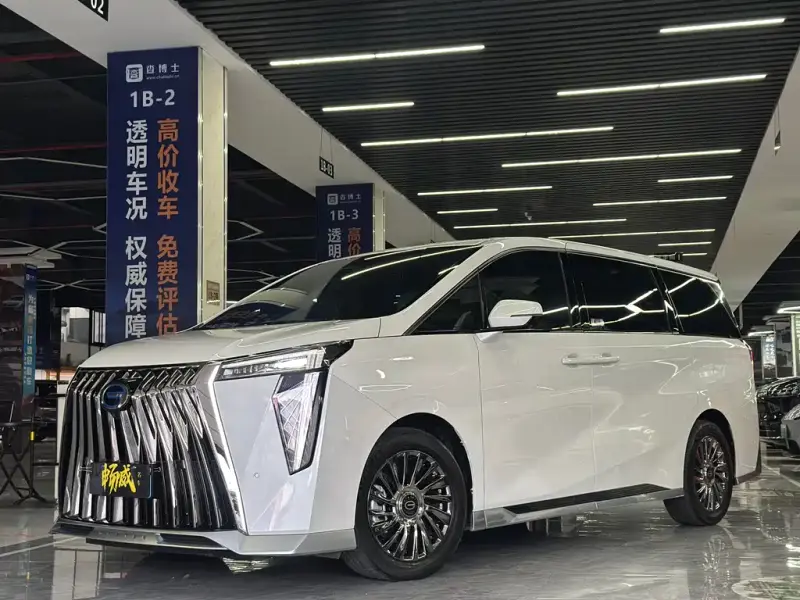 GAC Motor M8