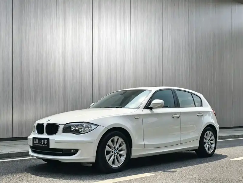 BMW 1 Series (Import)