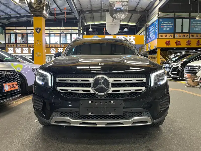 Mercedes-Benz GLB