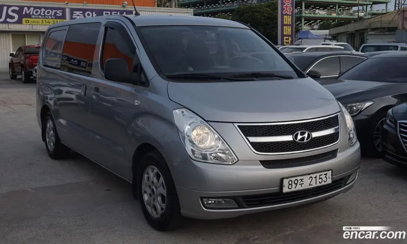 Hyundai H-1