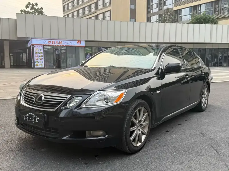 Lexus GS