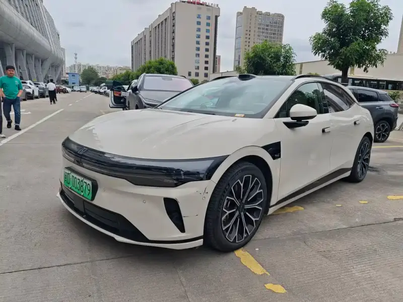 Zeekr 007GT