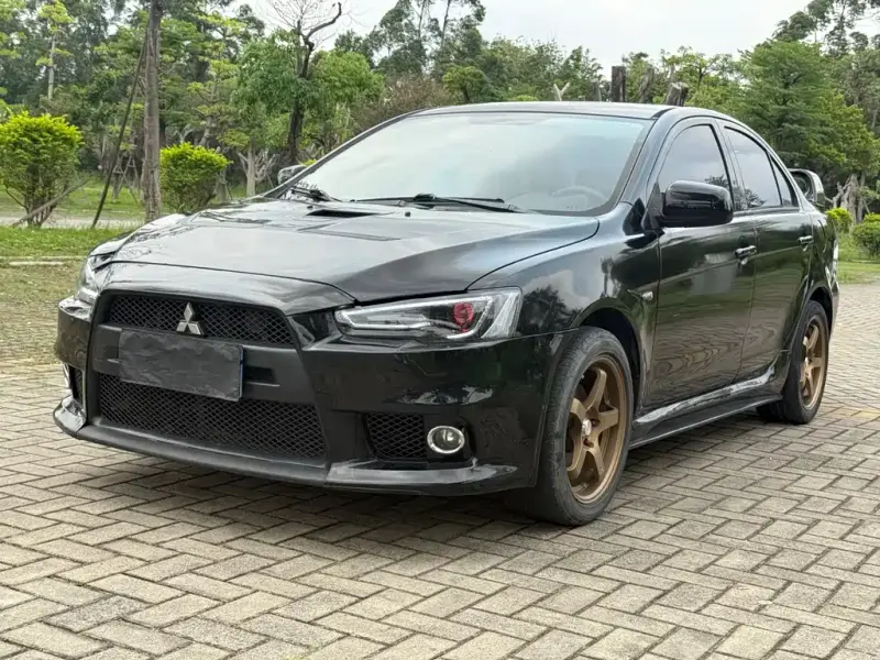 Mitsubishi Lancer EX