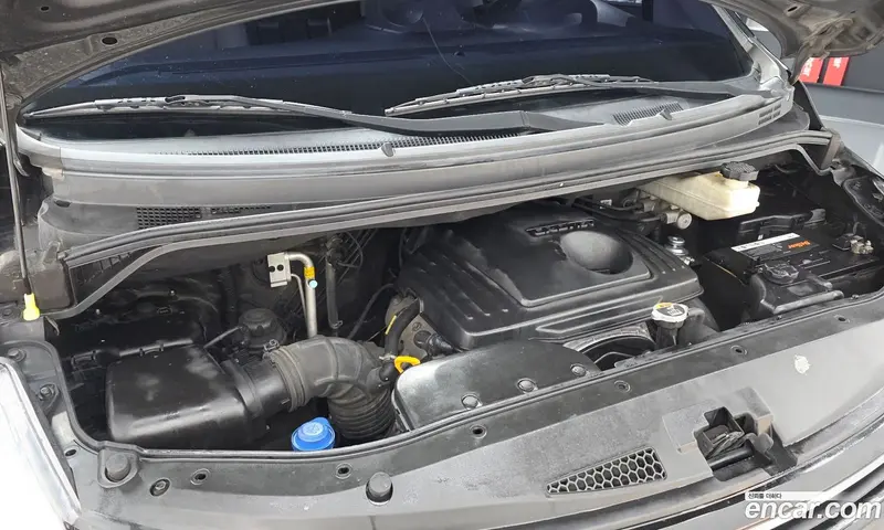 Hyundai H-1
